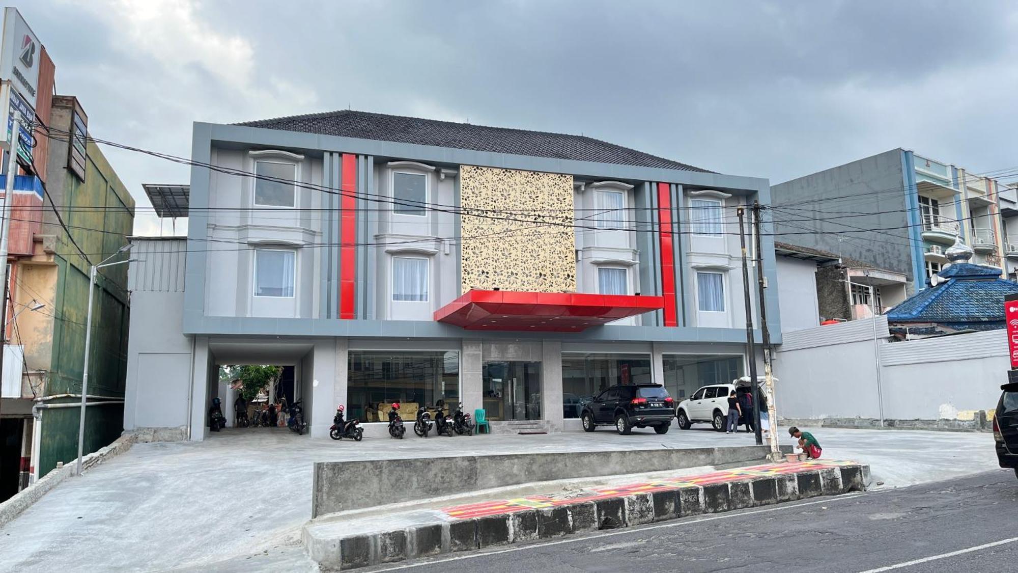 Reddoorz Premium At Jalan Diponegoro Lampung Hotel Bandar Lampung Exterior photo